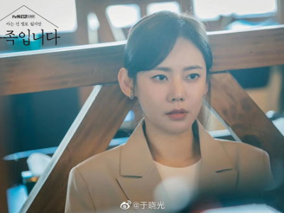 “朱孝天老婆晒F4合影引争议：网友热议昔日偶像团现状”